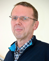 Dr. Dieter Bogai