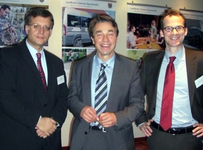 Dr. Marcus Wenig, Leiter der Landesvertretung, Minister Günter Baaske und Patrick Schneider bei der Präsentation des Existenzgründungsprogramms