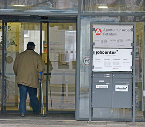 Eingang der Agentur für Arbeit Potsdam