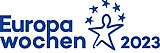 Grafik zeigt das Europawochen-Logo in dunkelblau, bestehend aus der zweizeiligen Wortmarke und rechts daneben einem blauen Stern mit gelber Füllung, dessen obere Spitze einem Kopf ähnelt, darüber fünf halbbogenförmig angeordnete kleinere Sterne (Quelle: MdFE)
