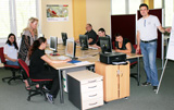 Lernpaten in Aktion © Foto: System-Data Schulungs- und Beratungsgesellschaft mbH