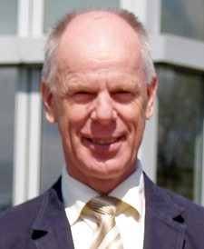 Dr. Thomas Koschack